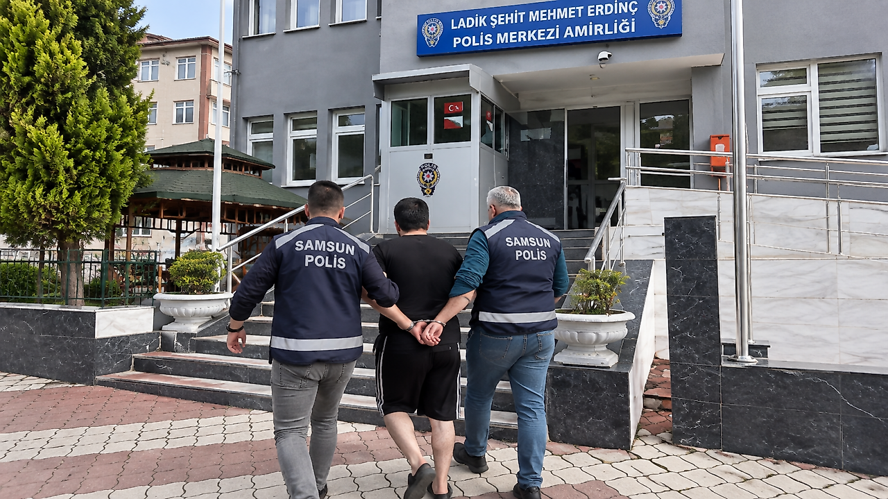 Samsun'da 6 Yıl 7 Ay Hapis Cezasıyla Aranan Şahıs Yakalandı