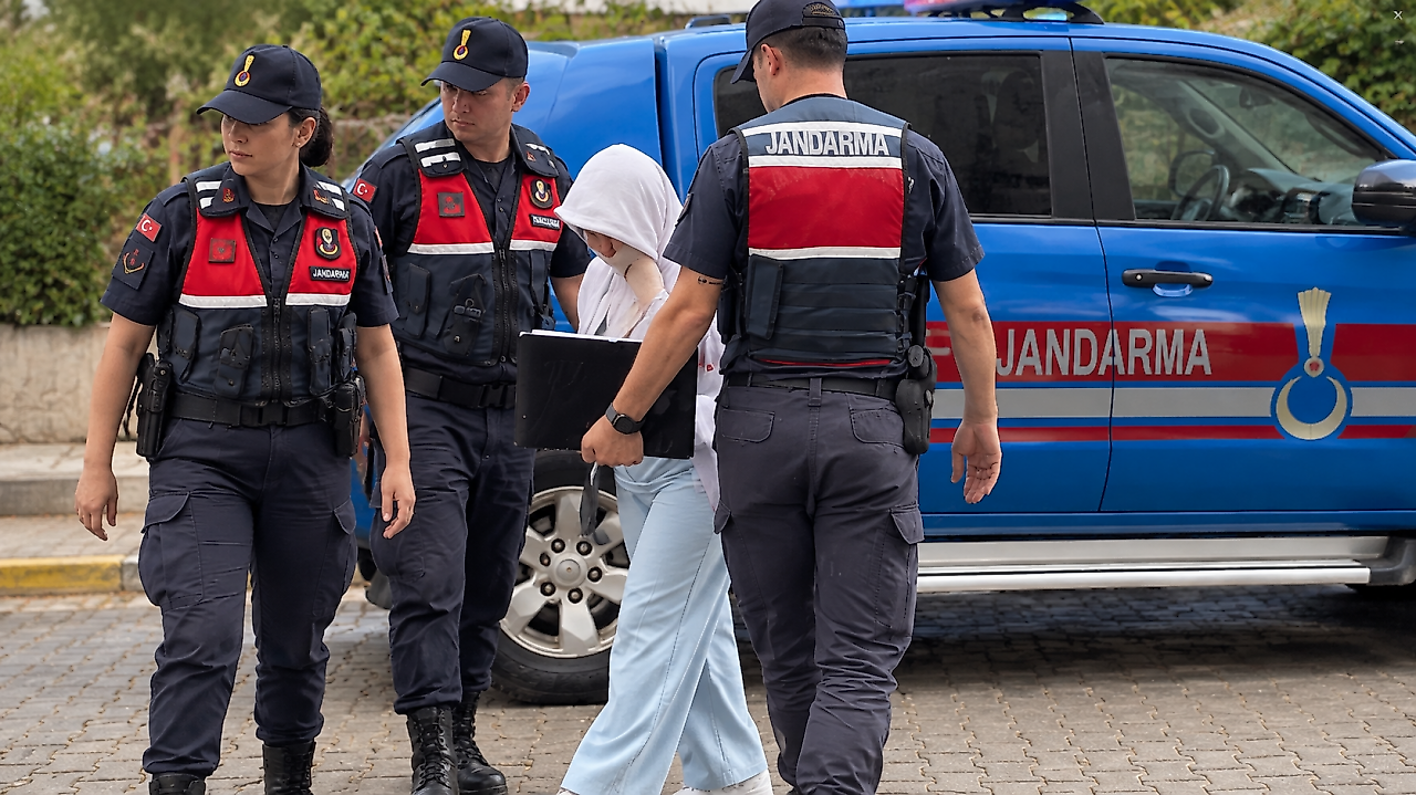 Samsun'da 16 Suçtan Aranan Kadın Cezaevine Gönderildi