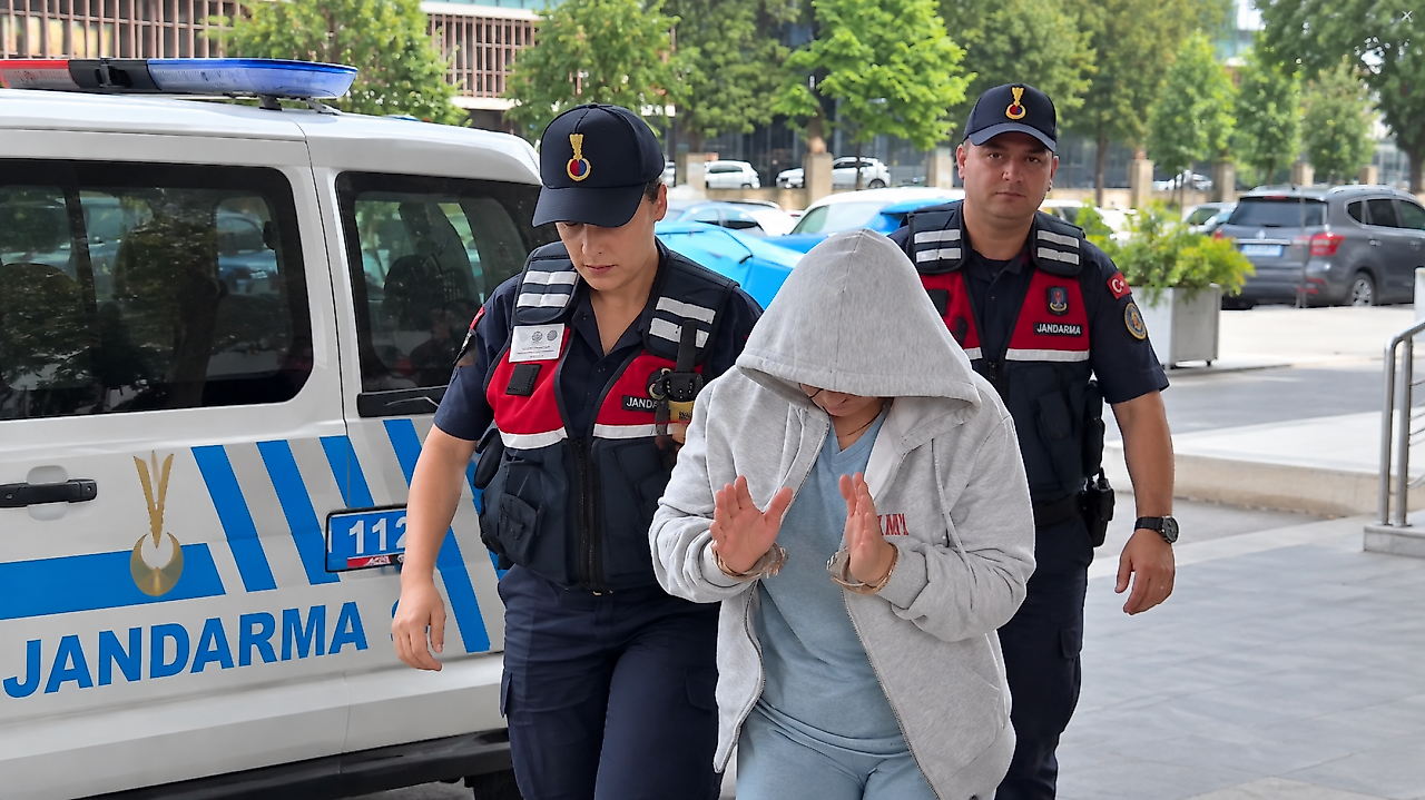 Samsun'da 16 Suçtan Aranan Kadın Cezaevine Gönderildi