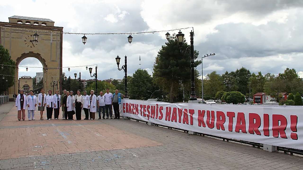 Çarşamba'da Tansiyon ve Şeker Ölçümü İçin Sağlık Standı
