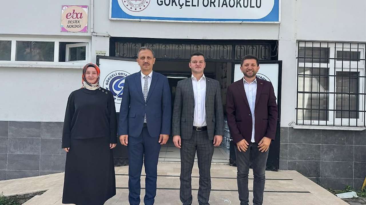 Salıpazarı'nda Öğrencilerin İlk Gününe Protokol Eşlik Etti