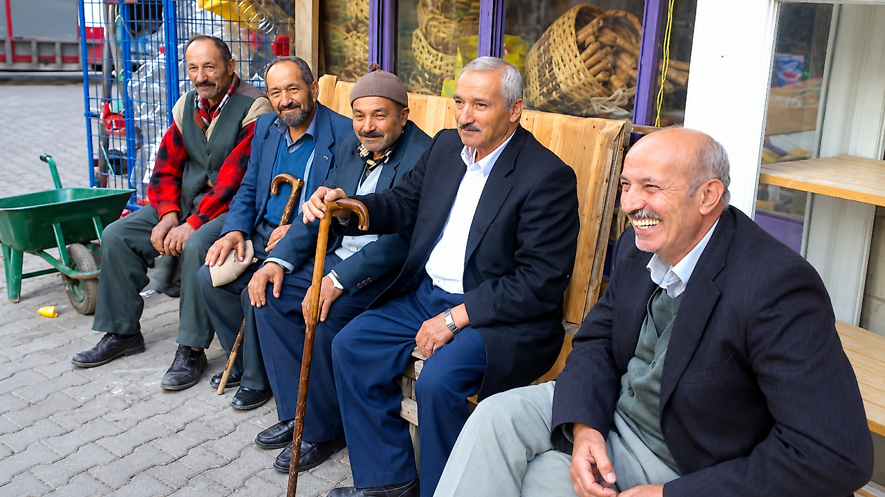 Salıpazarı'nda İz Bırakanlar! Bir Devrin Tanığı 'Döndelek Arif'i'