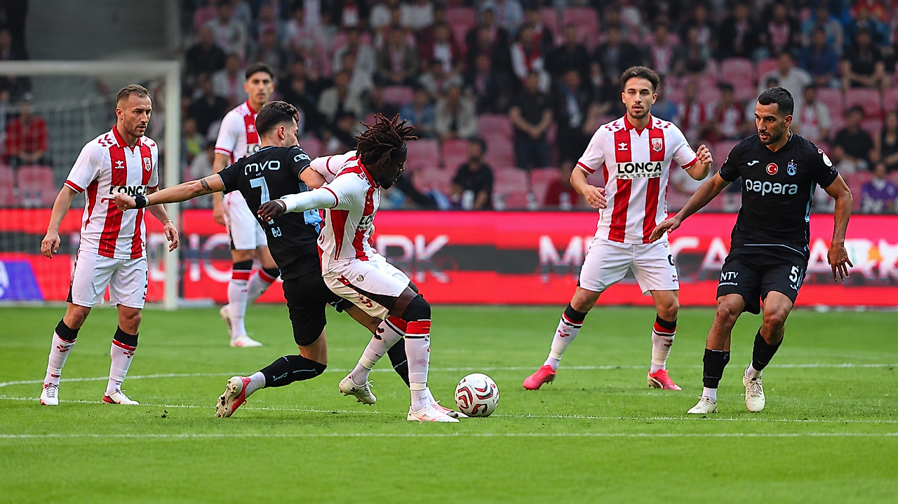 Samsunspor'a Karadeniz Derbisinde Ağır Darbe!