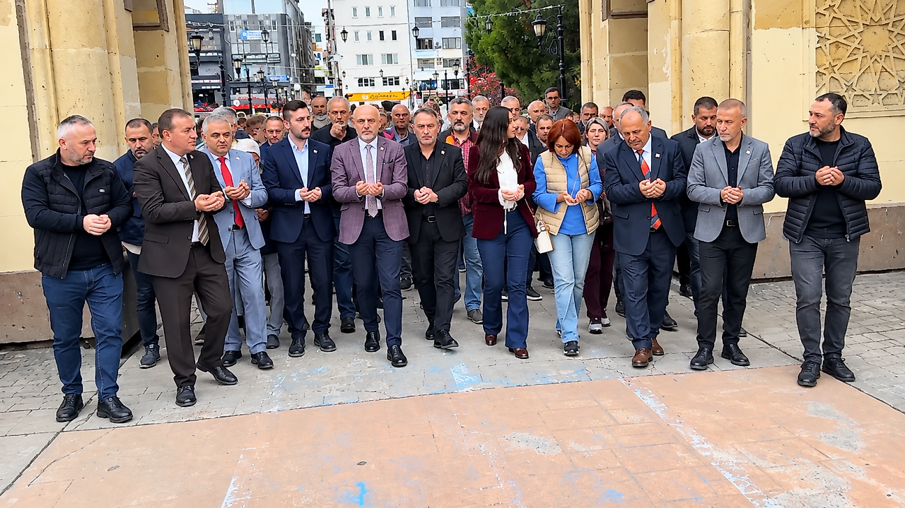Fındık Üreticisinin Sorunları Tarihi Köprüde Gündeme Geldi