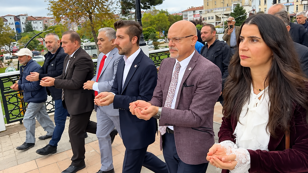 Fındık Üreticisinin Sorunları Tarihi Köprüde Gündeme Geldi
