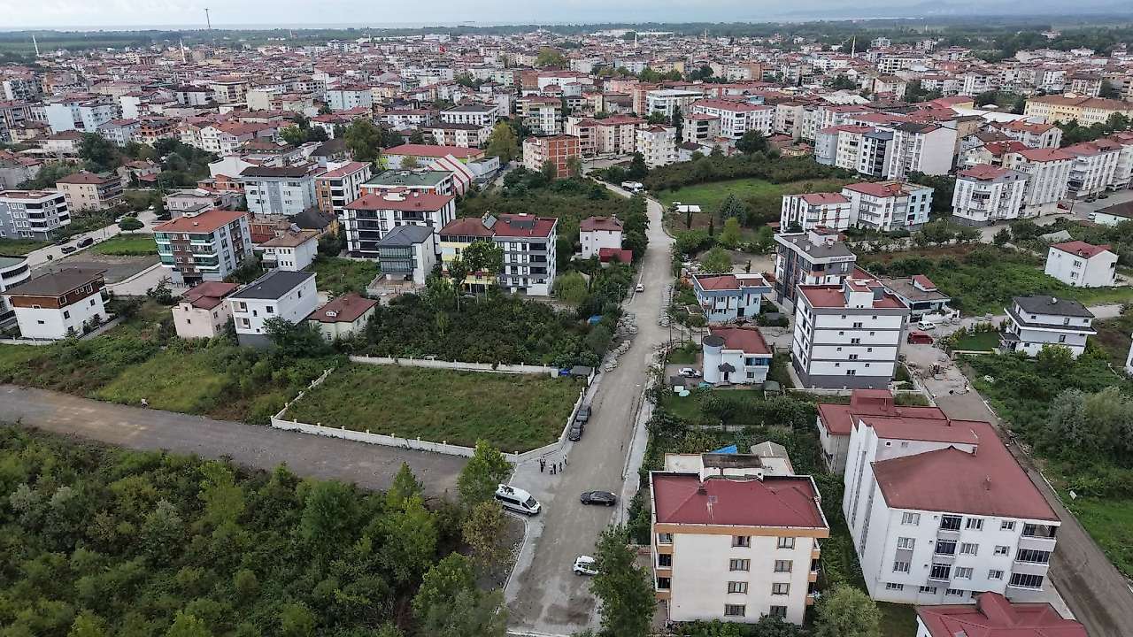 Terme'de Gelişen Mahalleye Altyapı Hamlesi