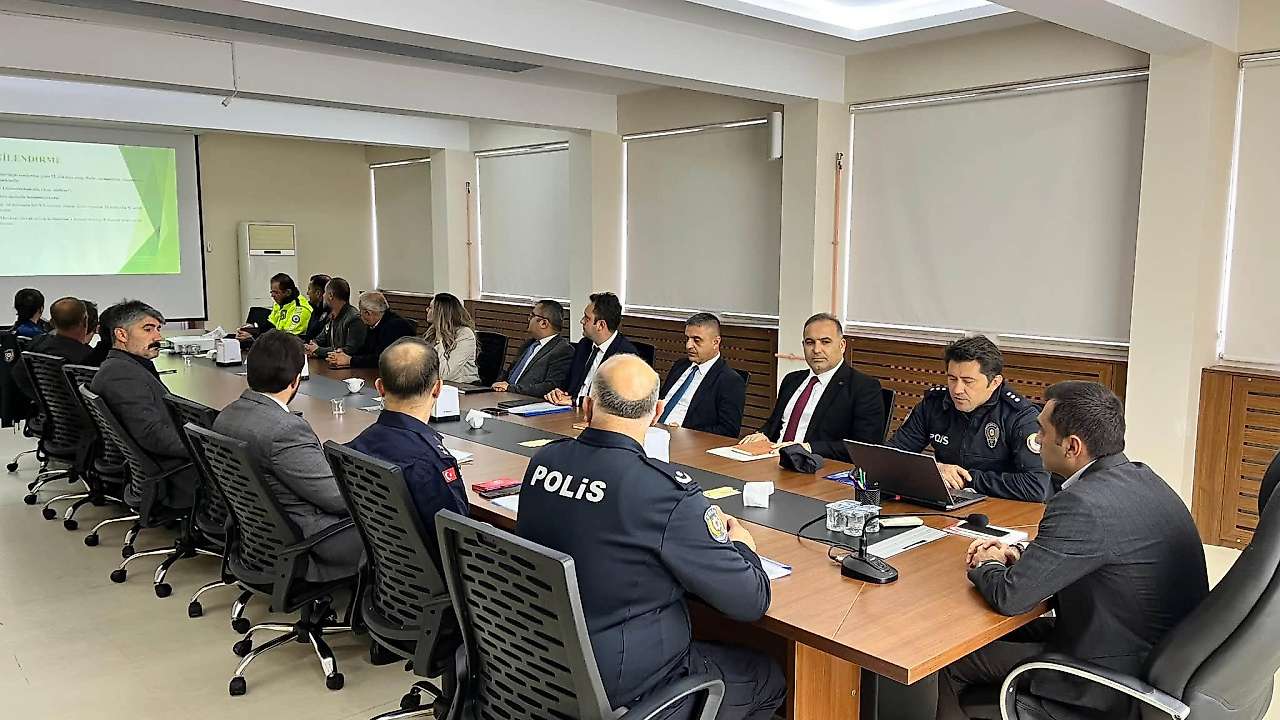 Okuldan Trafiğe İlçenin Güvenlik Tedbirleri Görüşüldü