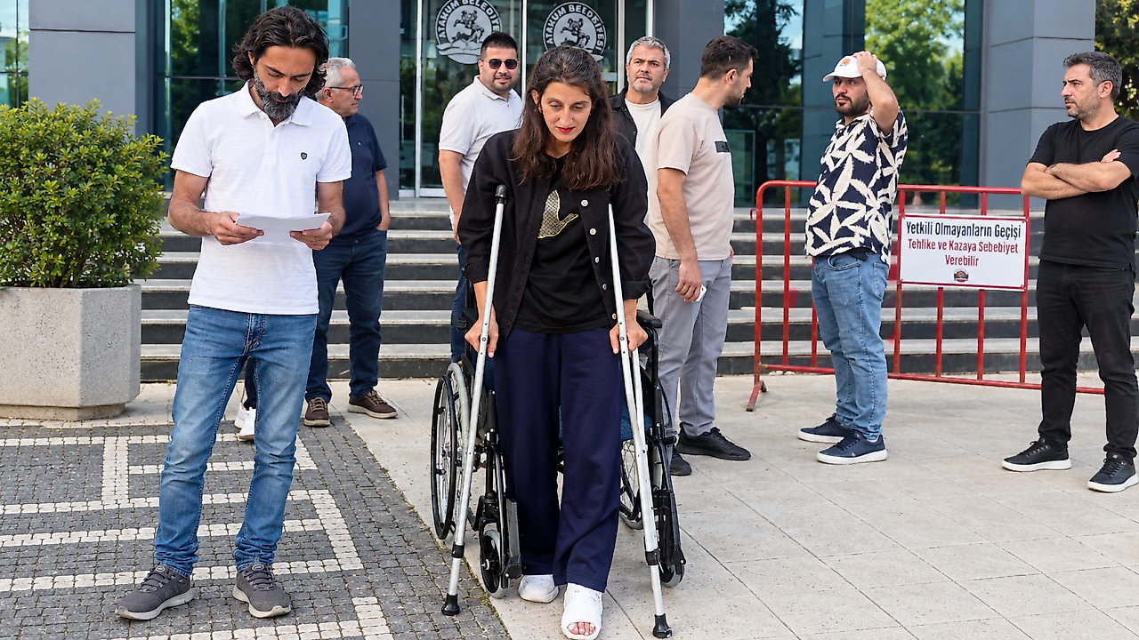 Atakum'da işçilerin maaş nöbeti sürüyor: Açlık grevi gündemde