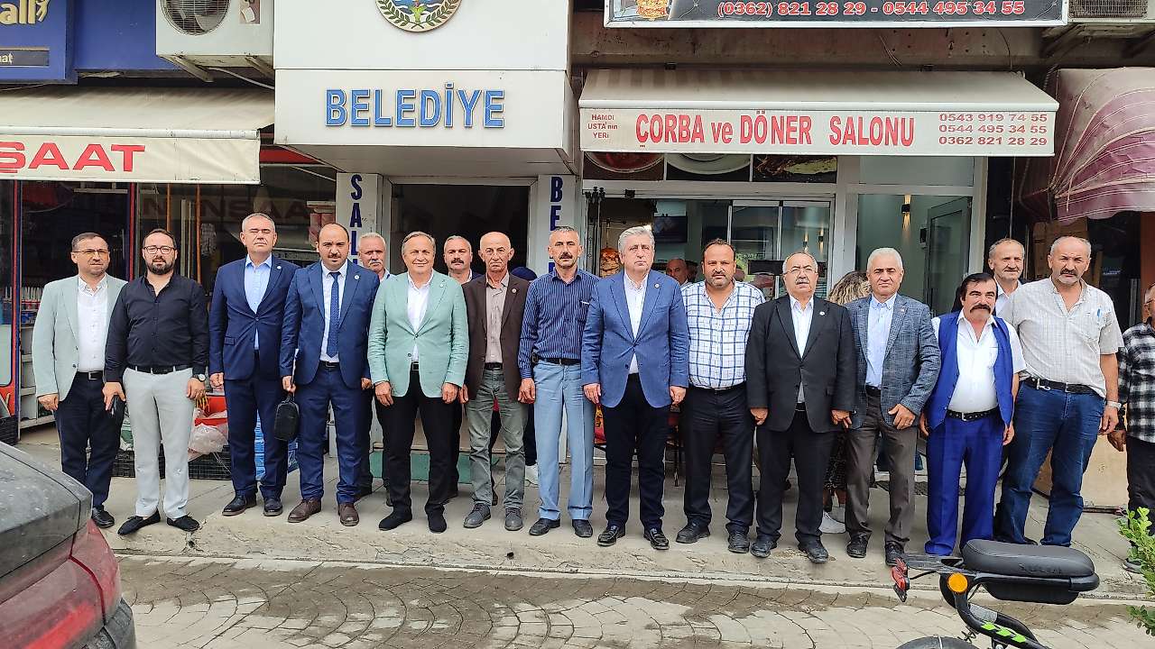 Salıpazarı'nda Kritik Başlıklar: Fındık, Elektrik, Baraj Ve Yol
