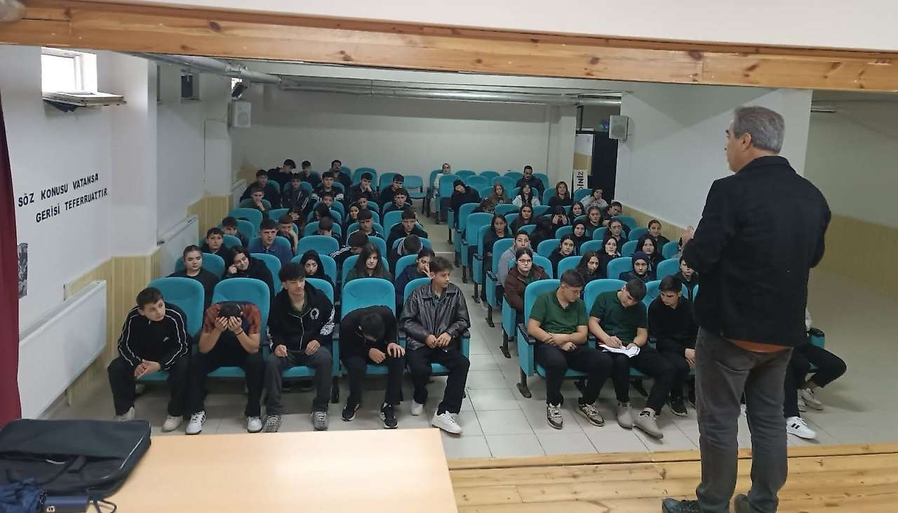 Salıpazarı'nda Öğrencilere İş Sağlığı ve Güvenliği Eğitimi