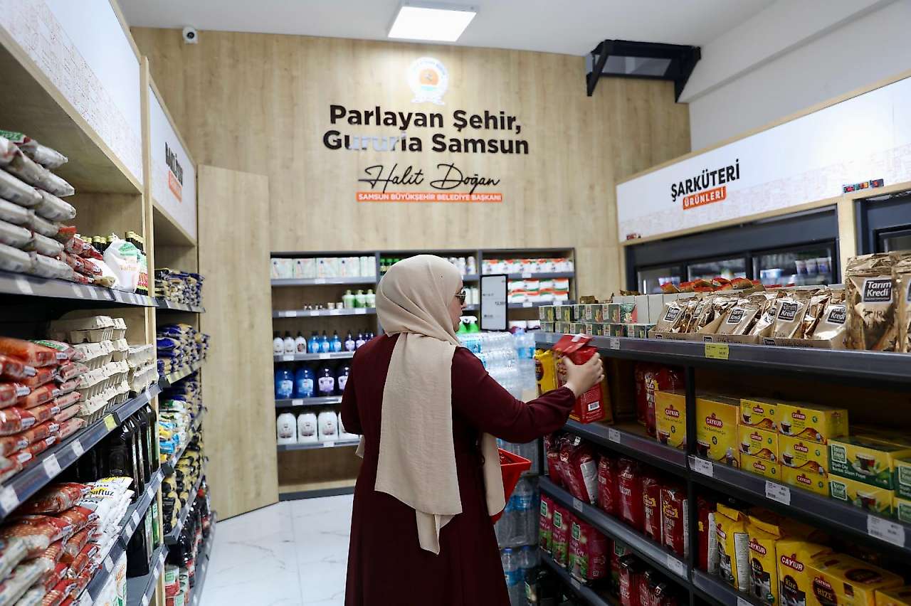 Üreticiyle Tüketiciyi Buluşturan Samsun Market Yeni Yerinde
