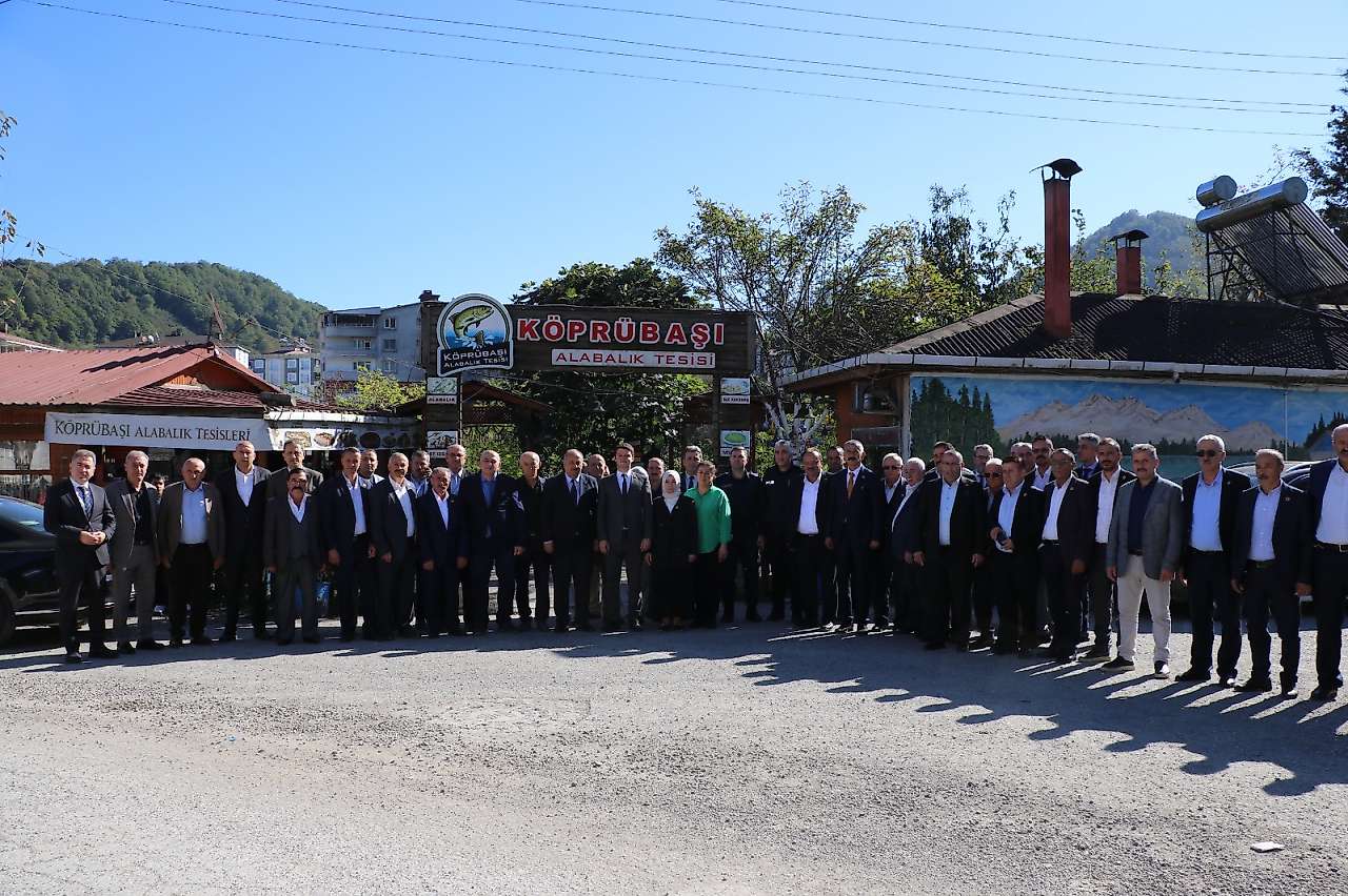 Salıpazarı'nda Muhtarlar Günü Tören ve Etkinliklerle Kutlandı