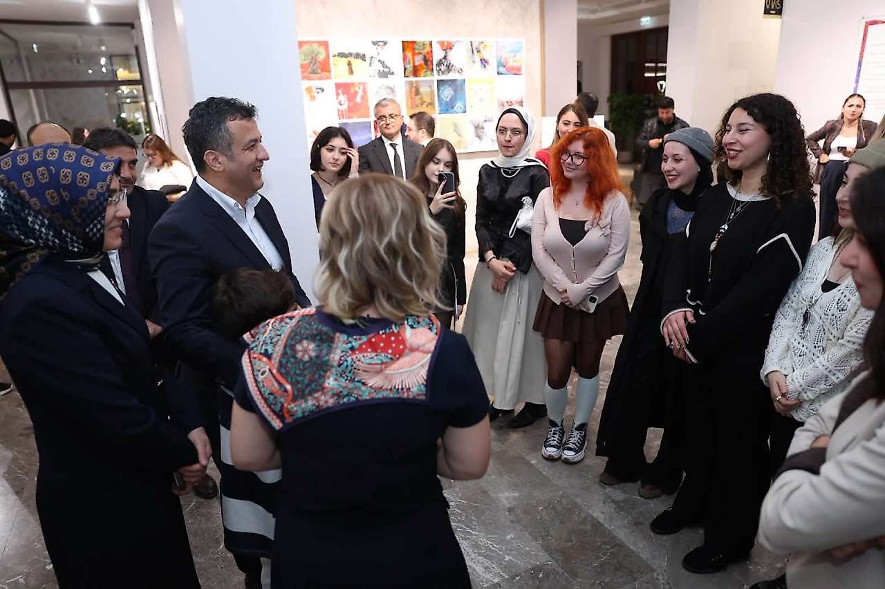 Başkan Halit Doğan'dan Samsun'un Sanat Hayatına Destek