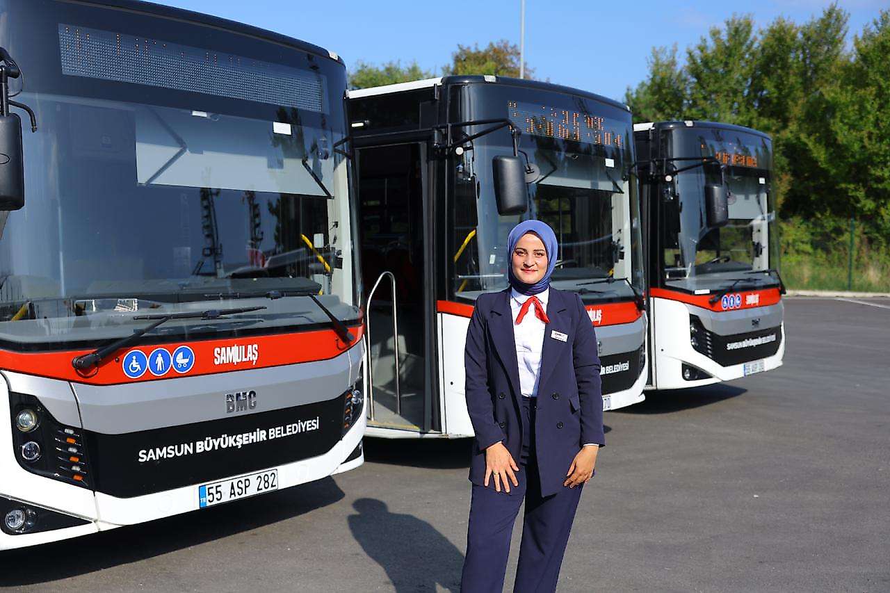 Samsun'da Direksiyon Başında 19 Kadın Şoför