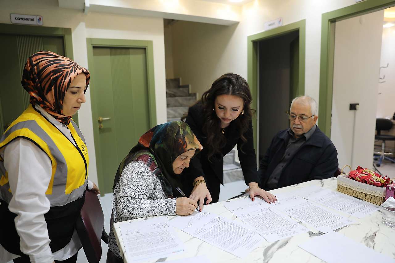 Samsun'da 41 Yılı Deviren Çiftlere Ücretsiz Check-Up Desteği