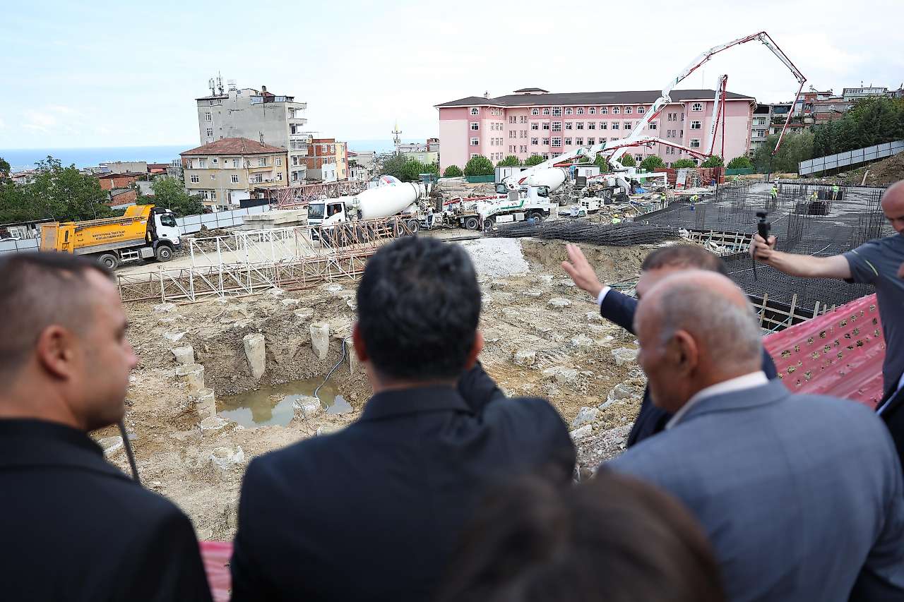 Samsun Kentsel Dönüşüm Projesinde İlk Kazma Vuruldu