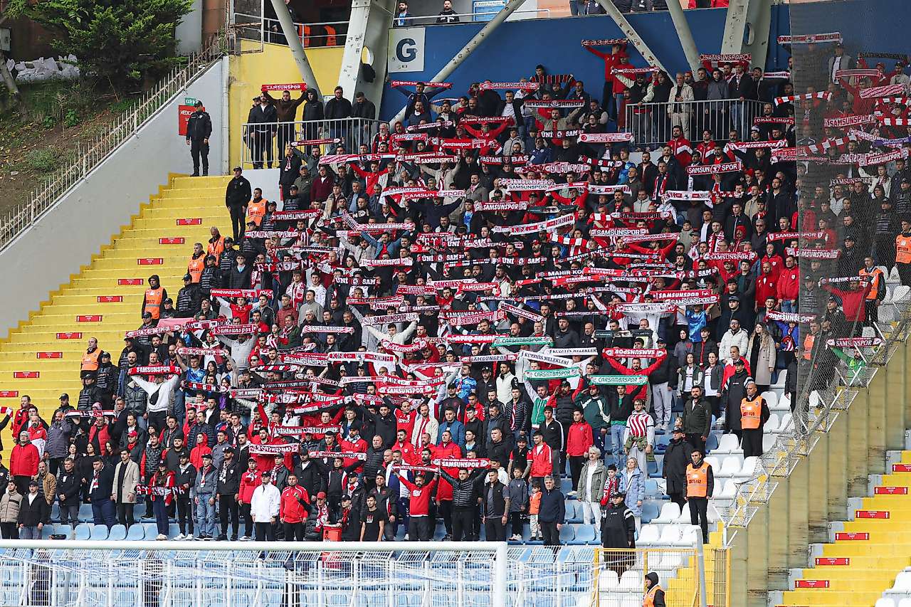 Samsunspor Kasımpaşa deplasmanında dağıldı! Ağır yenilgi: 4-1