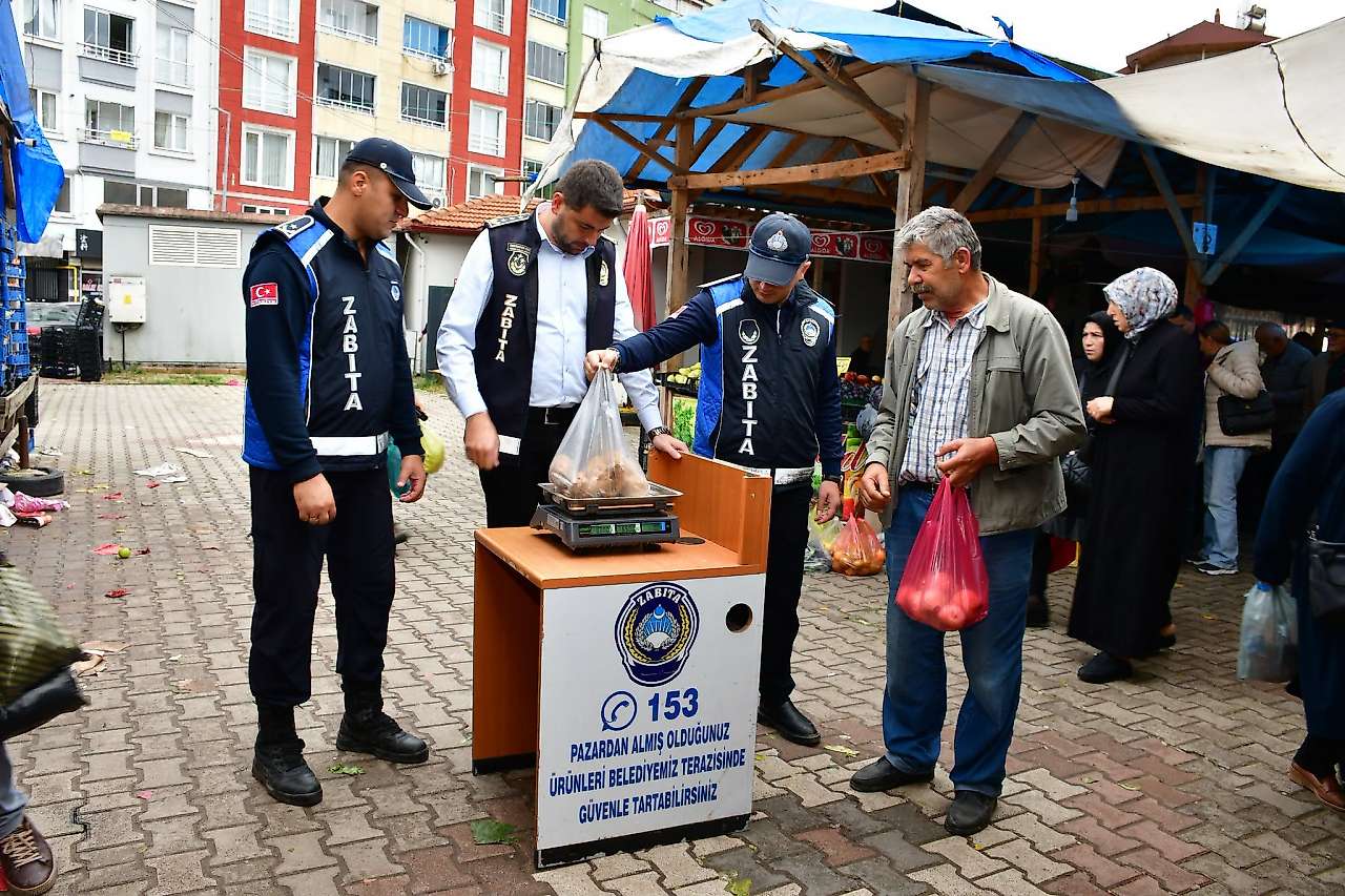 Terme'de semt pazarlarına sıkı denetim! Terazilere dikkat