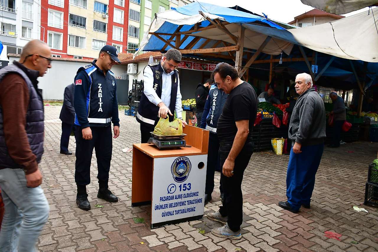 Terme'de semt pazarlarına sıkı denetim! Terazilere dikkat
