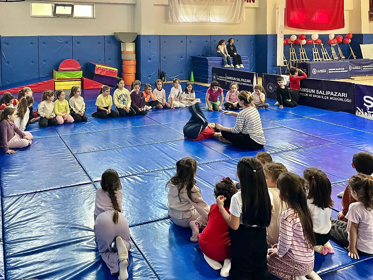 Salıpazarı'nda Minik Sporcular İçin Ücretsiz Eğitim!