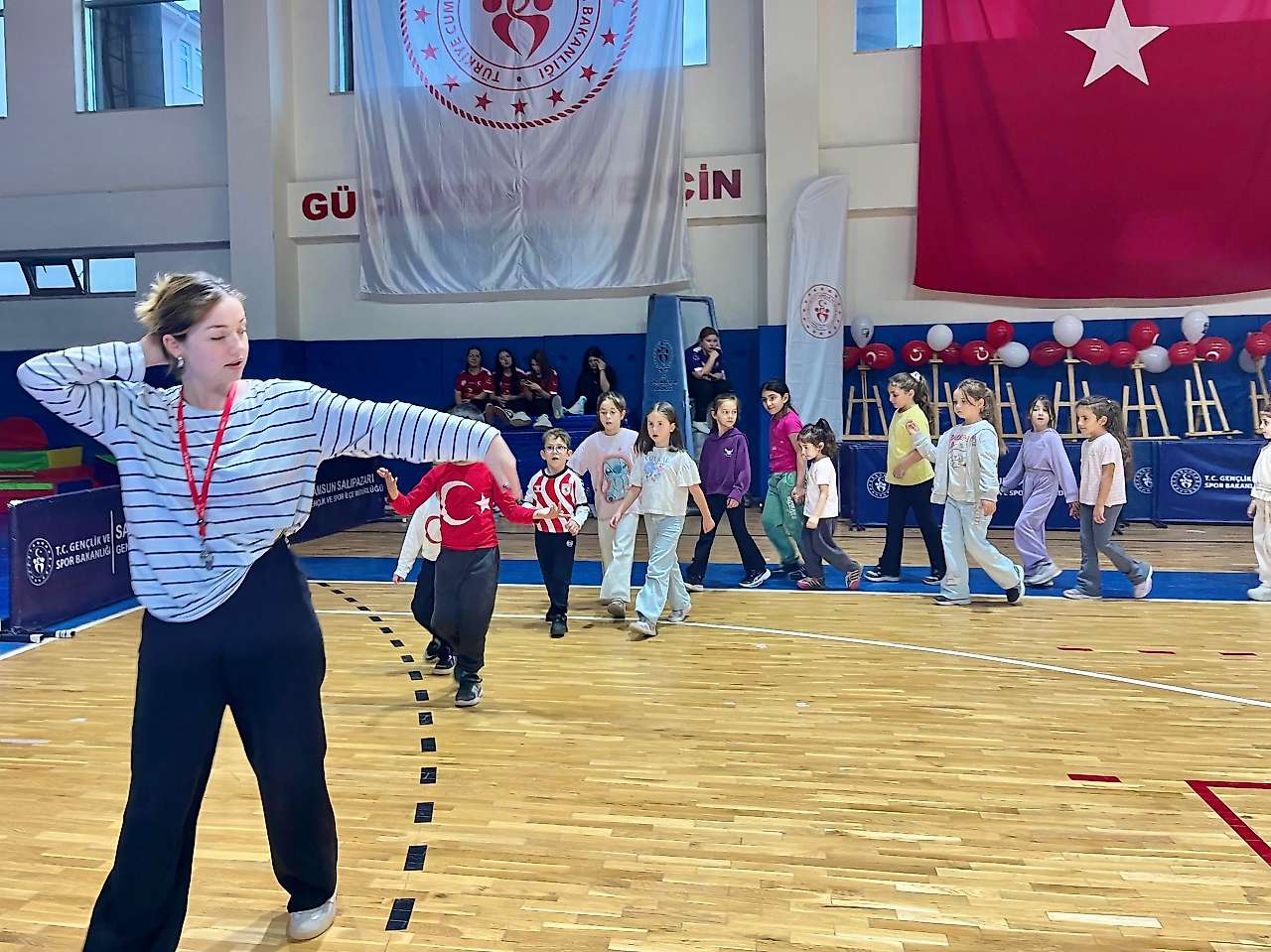 Salıpazarı'nda Minik Sporcular İçin Ücretsiz Eğitim!