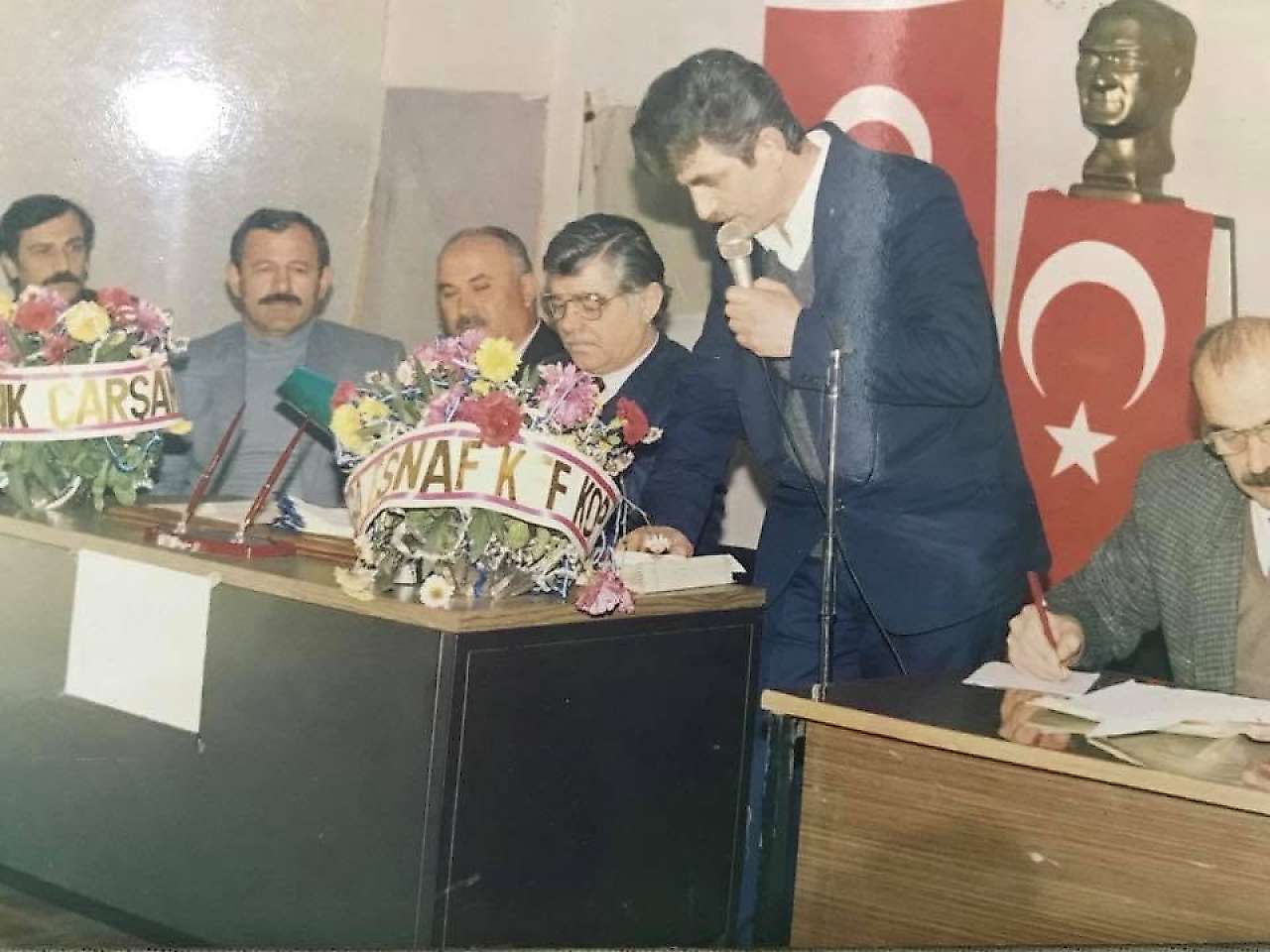Radyocu Mustafa'dan 35 Yıllık Başkanlığa Uzanan Hayat