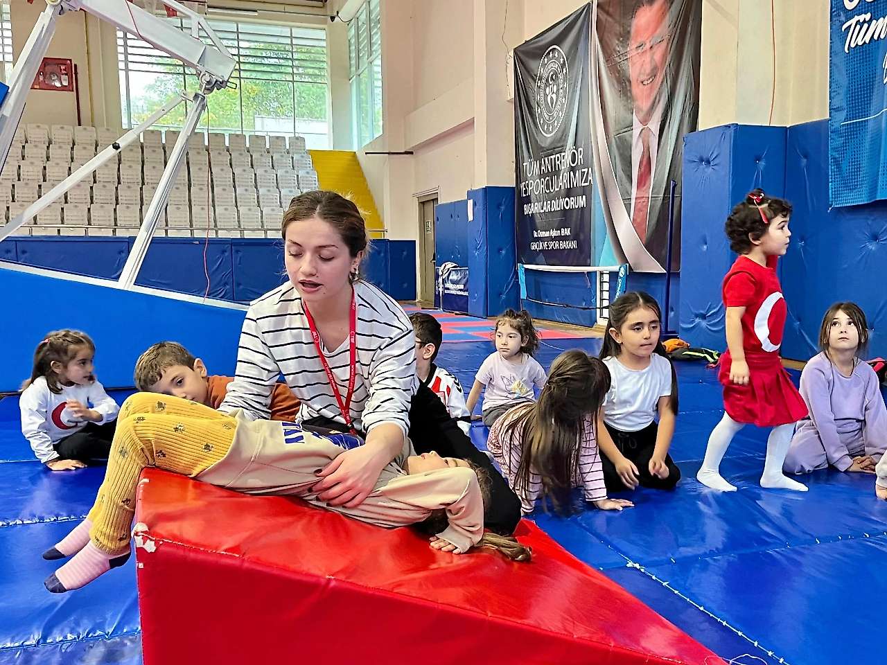 Salıpazarı'nda Minik Sporcular İçin Ücretsiz Eğitim!