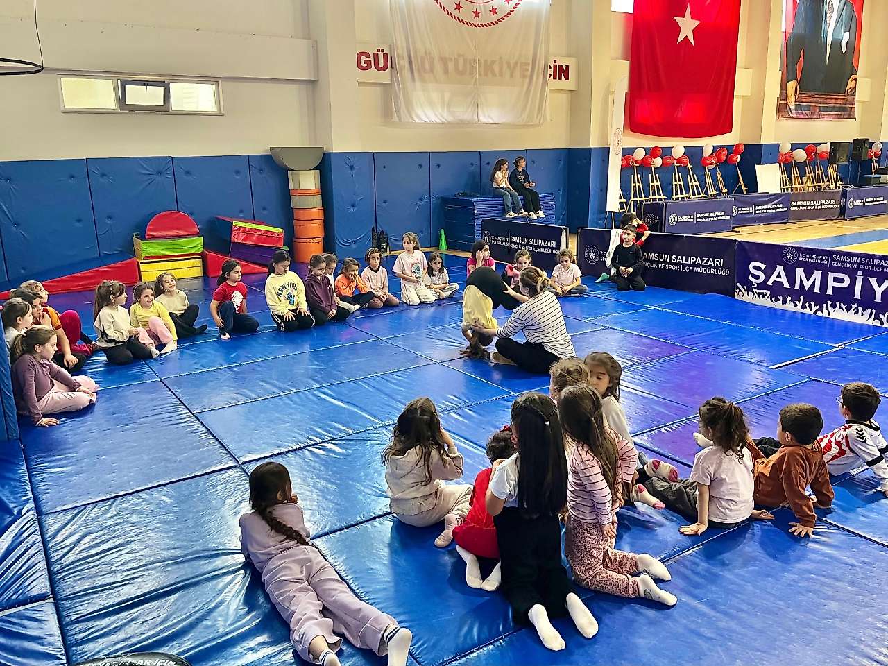 Salıpazarı'nda Minik Sporcular İçin Ücretsiz Eğitim!