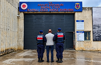 Samsun'da 2 aydır aranan hükümlü JASAT operasyonuyla yakalandı