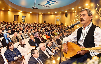 Tekkeköy'de Şiir, Saz ve Söz Aynı Şölende Buluştu