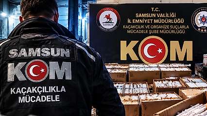 KOM Ekiplerinden İlkadım'da Kaçak Sigara Baskını