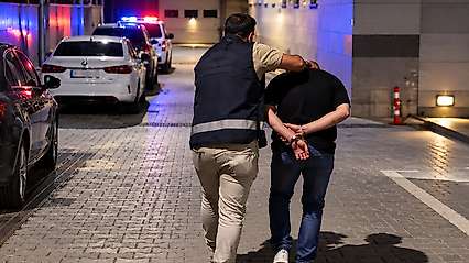 Samsun'da Aranan Şahıslara Operasyon: 15 Yıllık Hükümlü Yakalandı