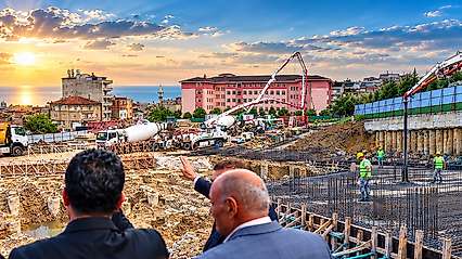 Samsun Kentsel Dönüşüm Projesinde İlk Kazma Vuruldu