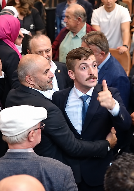 Yeni Parti Çarşamba Kongresinde Başkan Belli Oldu