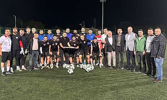 Salıpazarı Spor'da Yeni Sezon Hazırlıkları Sürüyor: Yönetimden Tatlı İkramı