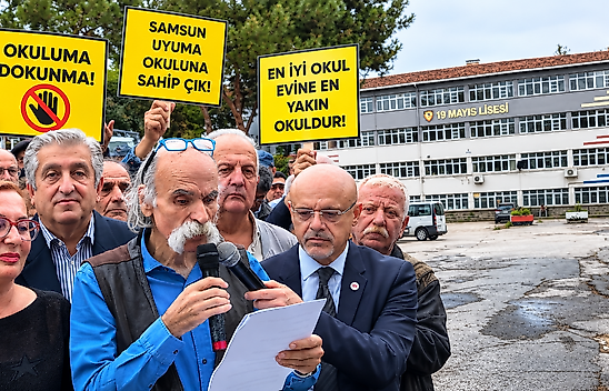 19 Mayıs Lisesi için 'Okuluma Dokunma' eylemi