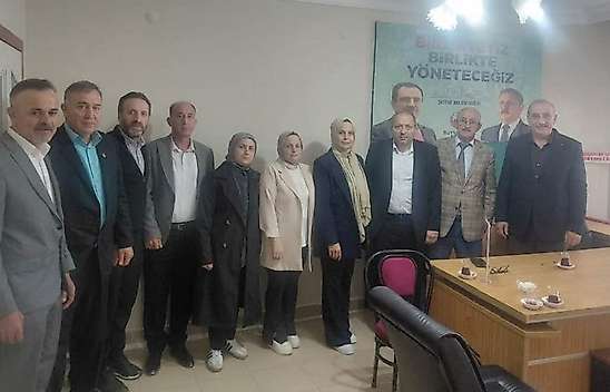 AK Parti'den BBP'ye Ziyaret! Salıpazarı'nda Siyasi Buluşma