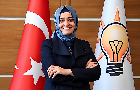 Borsa İddiaları Sonrası Sayan Kaya'dan İstifa Kararı