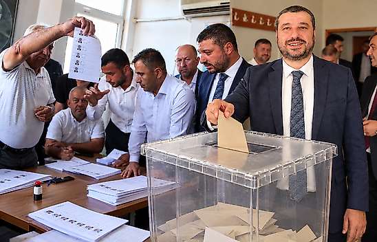 Çarşamba'da Seçim Heyecanı! Muhtarlar Sandık Başına Gitti