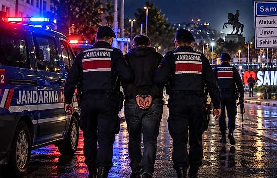 Samsun'da Jandarma Operasyonu! 32 Yıl Hapis Cezasıyla Aranıyordu
