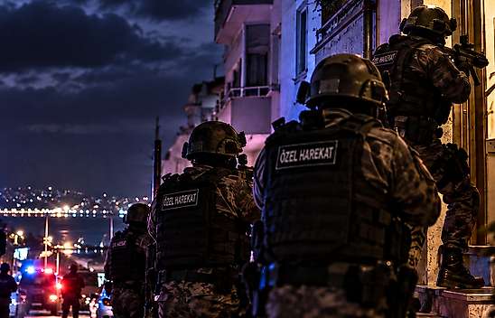 Samsun'da Özel Harekat Destekli Operasyon! 3 Gözaltı