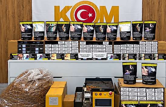 Terme'de Ev Ve İş Yerinden 42 Bin 800 Doldurulmuş Makaron Çıktı