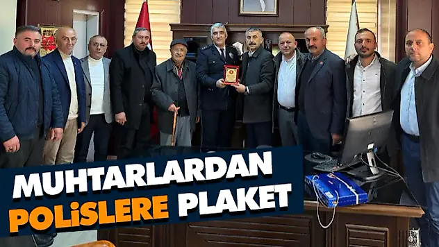 Muhtarlardan Polislere Anlamlı Ziyaret ve Plaket