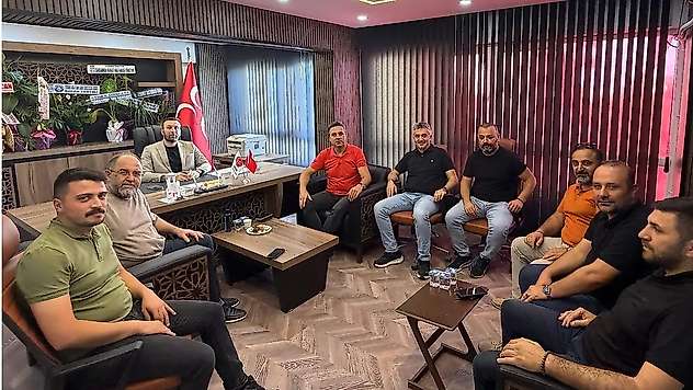 Çarşamba'da Eğitim Çalışanlarının Talepleri MHP'ye İletildi