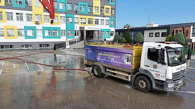 Atakum'da Okullar 14 Eylül'e Hazırlanıyor