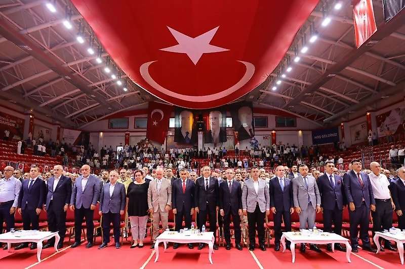 Delegelerden Mucur'a Tam Destek
