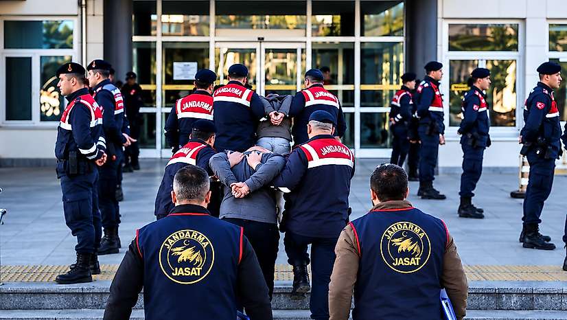 Samsun'da silah kaçakçılığı iddiası: 8 ilde eş zamanlı operasyon
