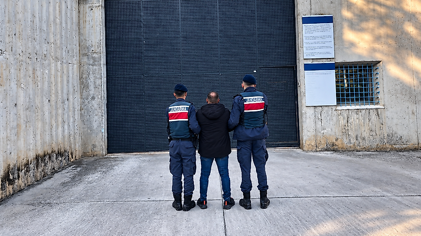 Samsun'da Firari Hükümlü Yakalandı! 9 Yıl 2 Ay Hapis Cezası