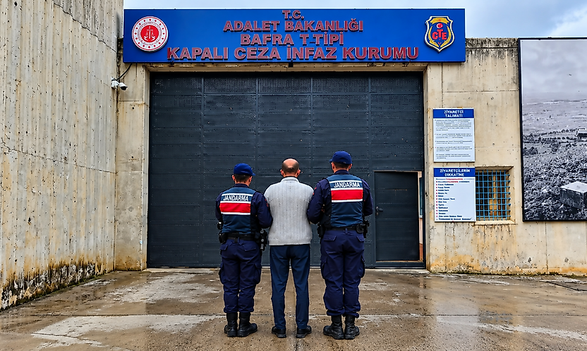 Samsun'da 2 aydır aranan hükümlü JASAT operasyonuyla yakalandı